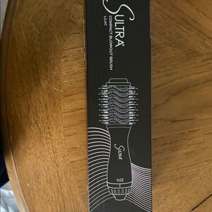 Sultra Compact Blowout Brush - lilac